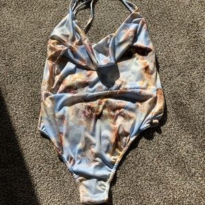 Baby blue cherub bodysuit